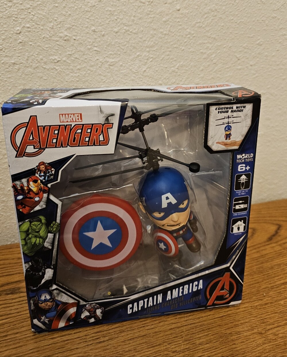 Captain America Flying Character UFO Helicoptee NEW Marvel